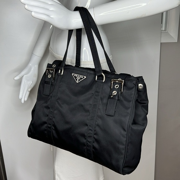Prada Black Nylon Tessuto Lightly Structured Expandable Tote Bag - Picture 2 of 13